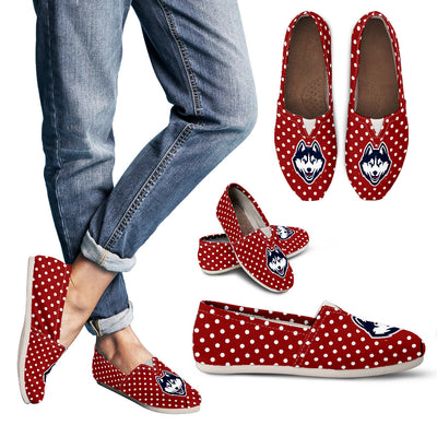 Red Valentine Cosy Atmosphere Connecticut Huskies Casual Shoes V2