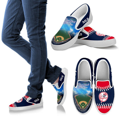 Proud Of Stadium New York Yankees Slip-on Shoes