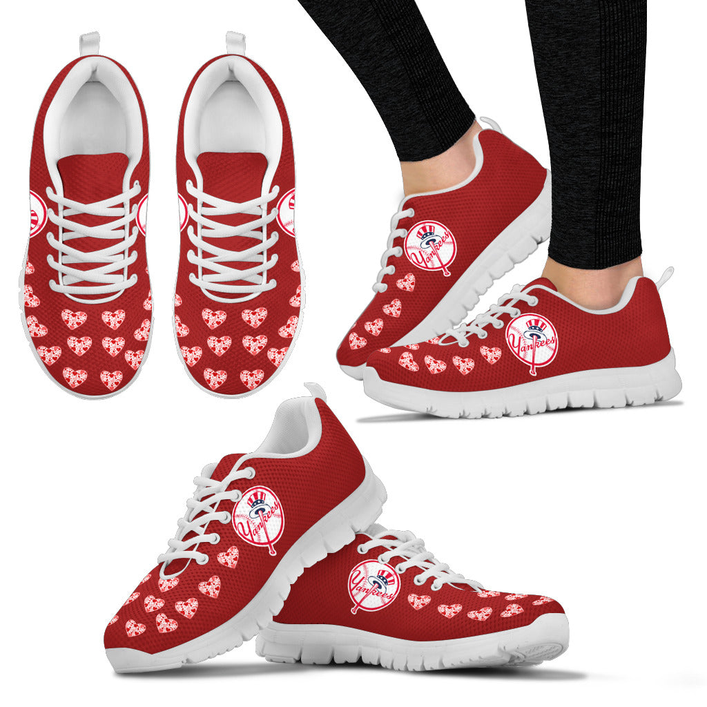 Love Extreme Emotion Pretty Logo New York Yankees Sneakers