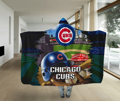Pro Shop Chicago Cubs Home Field Advantage Hooded Blanket