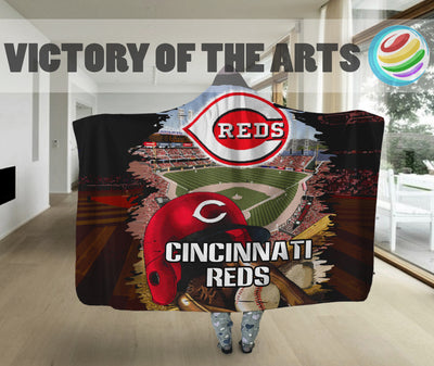 Pro Shop Cincinnati Reds Home Field Advantage Hooded Blanket