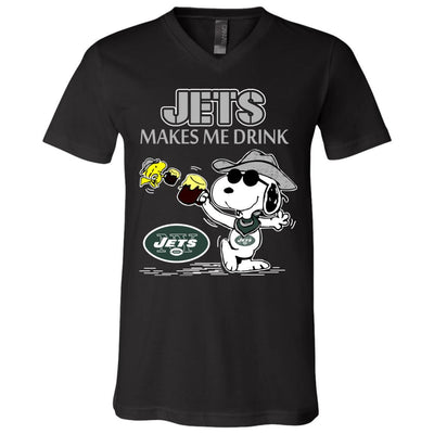 New York Jets Make Me Drinks T-Shirt