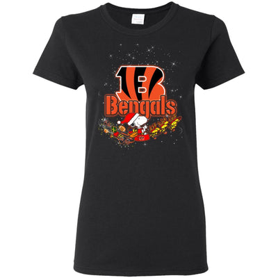 Snoopy Christmas Cincinnati Bengals T Shirts