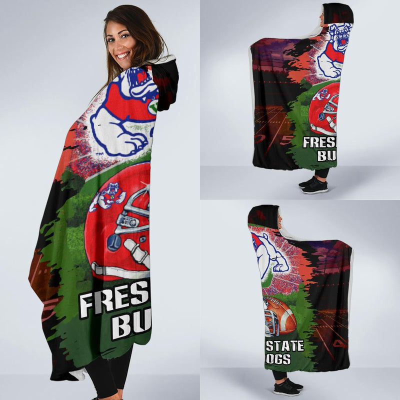 Pro Shop Fresno State Bulldogs Home Field Advantage Hooded Blanket