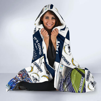 It's Good To Be A Los Angeles Chargers Fan Hooded Blanket