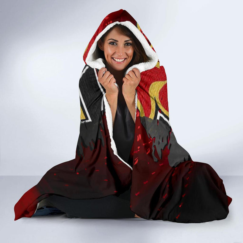 Pro Shop Calgary Flames Home Field Advantage Hooded Blanket