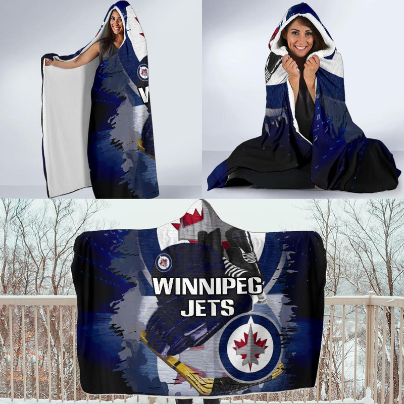Pro Shop Winnipeg Jets Home Field Advantage Hooded Blanket