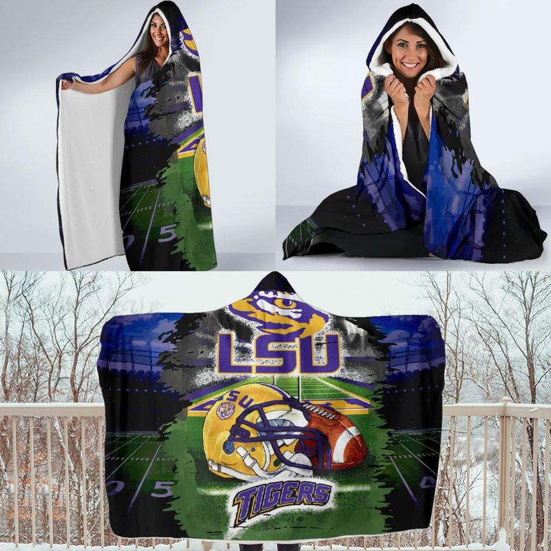 Pro Shop LSU Tigers Home Field Advantage Hooded Blanket